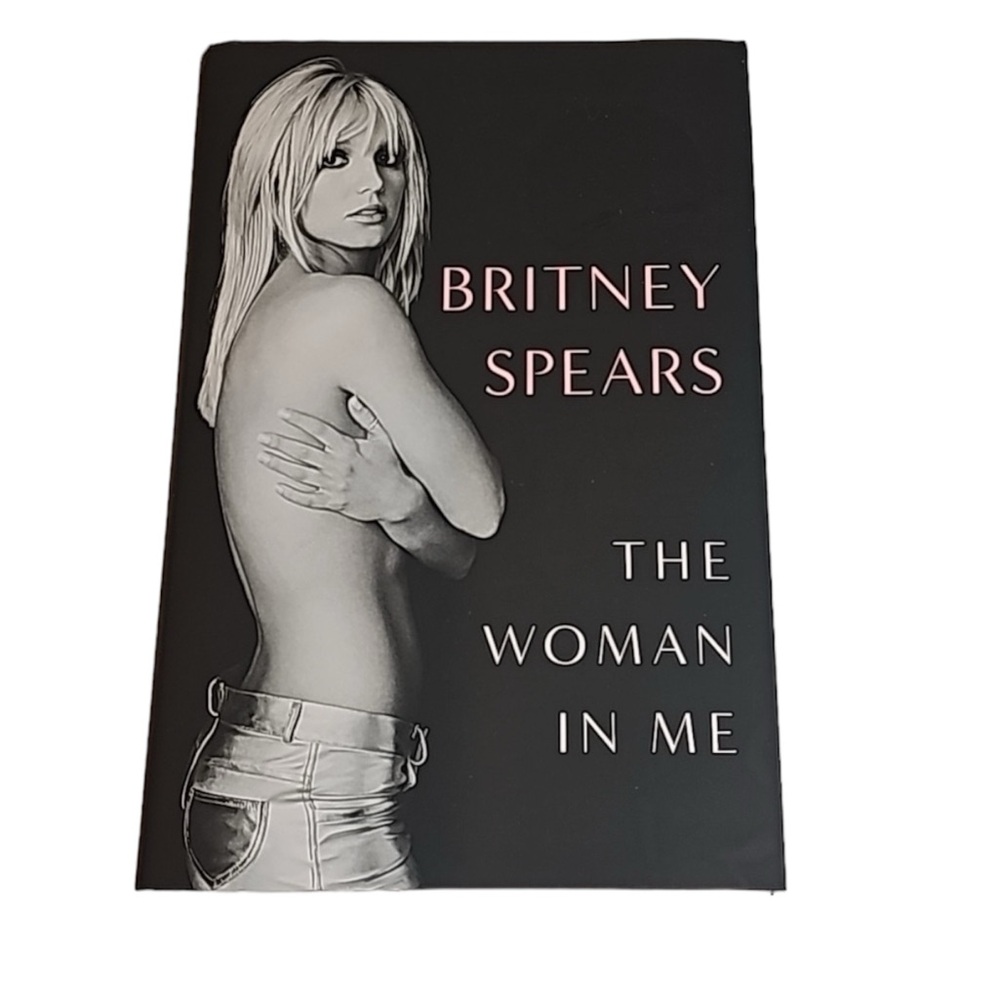 💚 Britney Spears- “The Women in Me” Hardcover Book